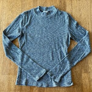 Ribbed Mock Neck Long Sleeve